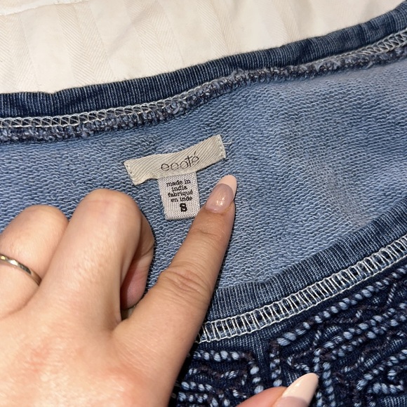 Urban Outfitters Indigo Cropped Sweater - Picture 3 of 5